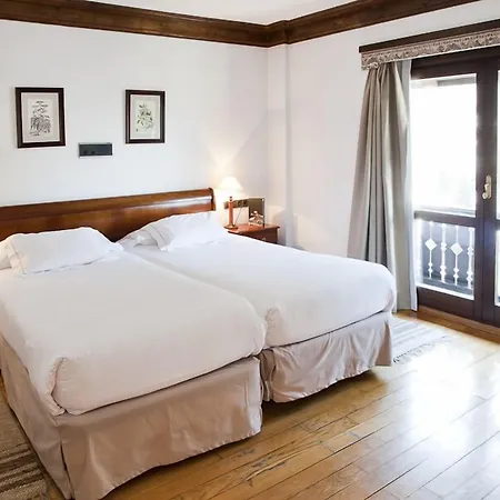 Yoy Hotel